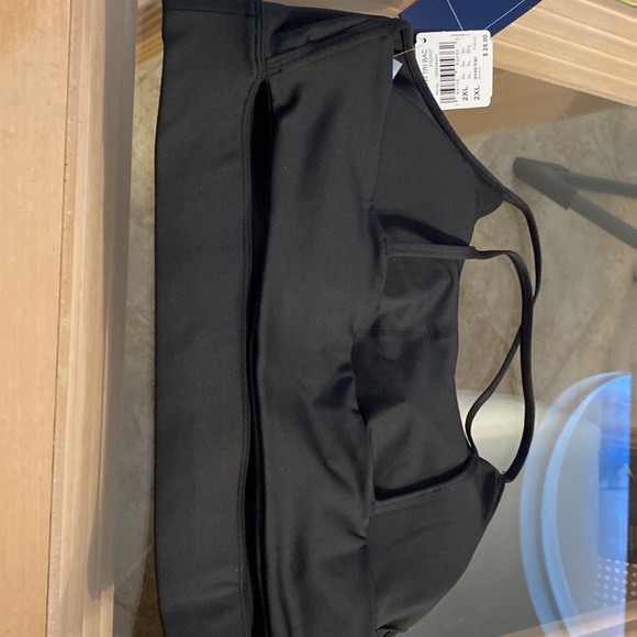 NWT......Reebok. 2xl. Padded bra.  AWESOME PADDED SUPPORT. - Picture 3 of 3